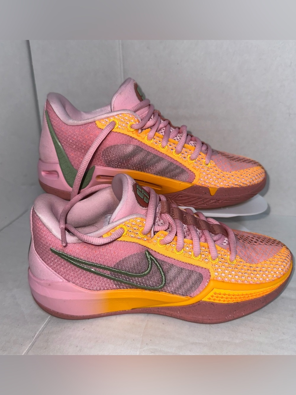 RARE NIKE AIR ZOOM SABRINA 1 ROOTED PINK Size 6 FQ3381-600